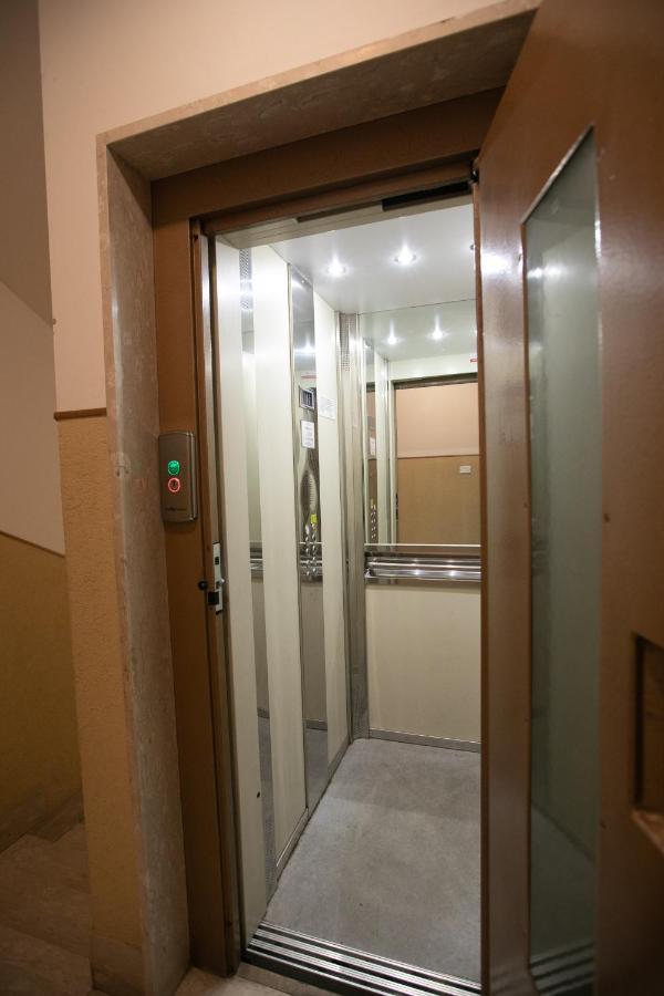 Mirea'S Rooms Ascoli Piceno megye Kültér fotó