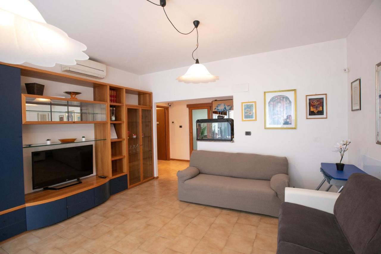 Mirea'S Rooms Ascoli Piceno megye Kültér fotó